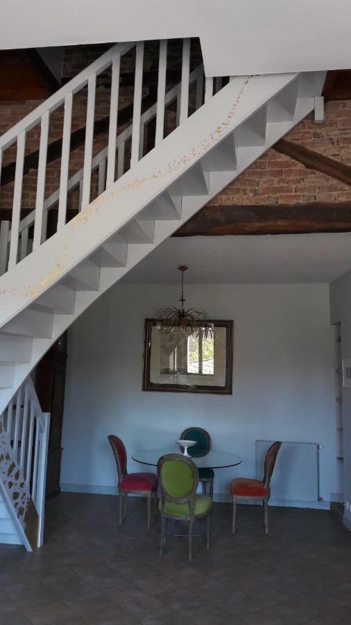 Le Cerf Volant Apartment Алби Екстериор снимка